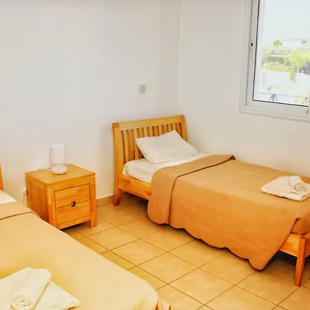 Emily Apartment Apartmán